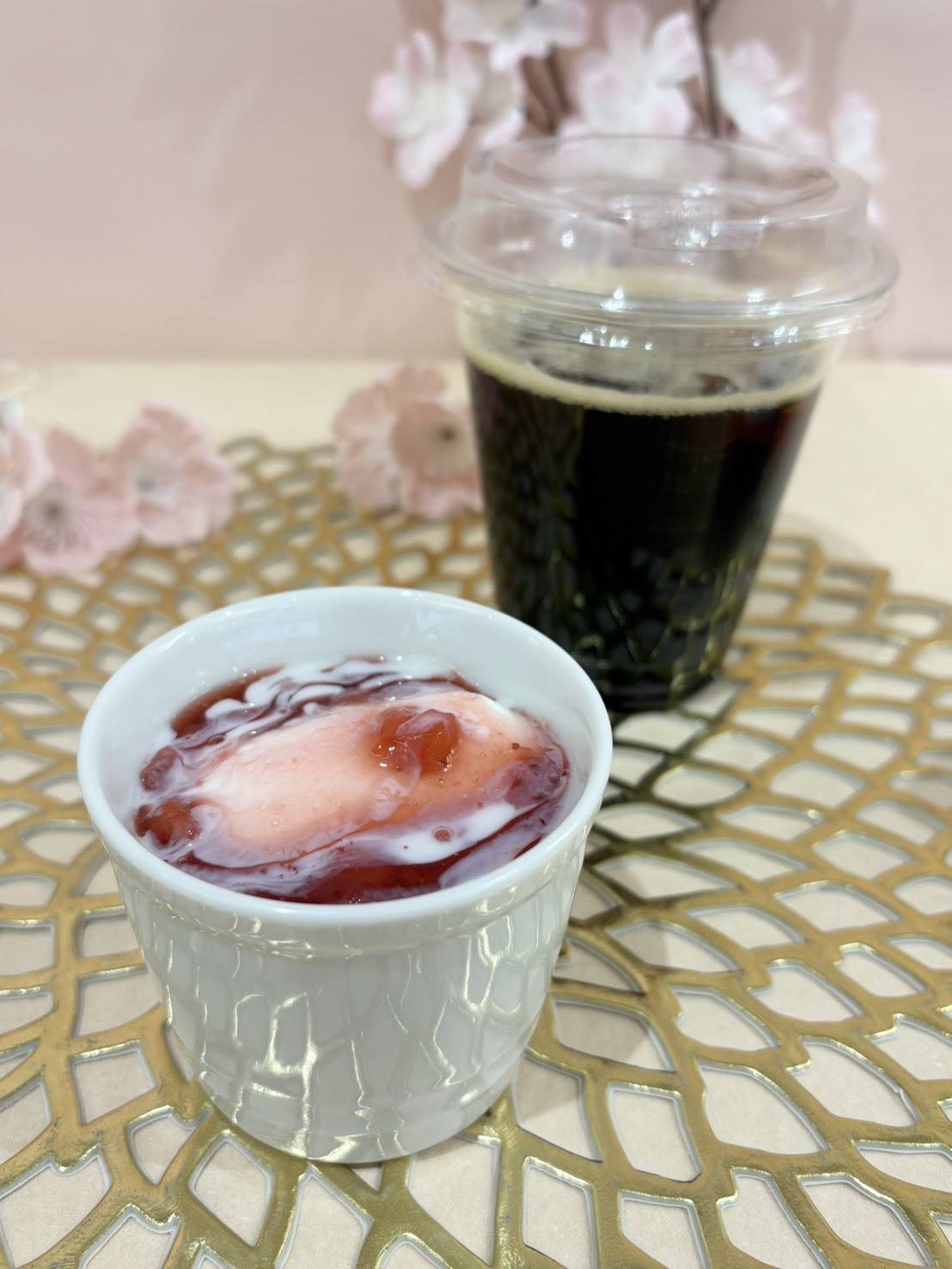 かっぱ寿司の「いちご練乳の杏仁豆腐」