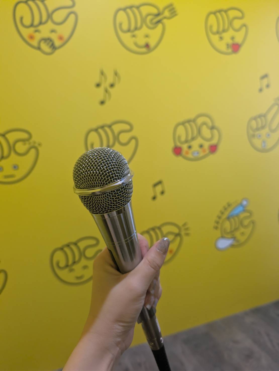 チョコザップのカラオケマイク