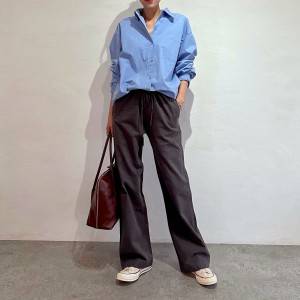 【2026年3月】50代におすすめ……！垢抜ける大人のシャツコーデ5選