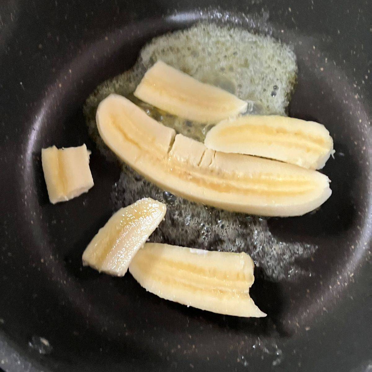 パスコ公式の「バナナカラメルソテーパン」のレシピ