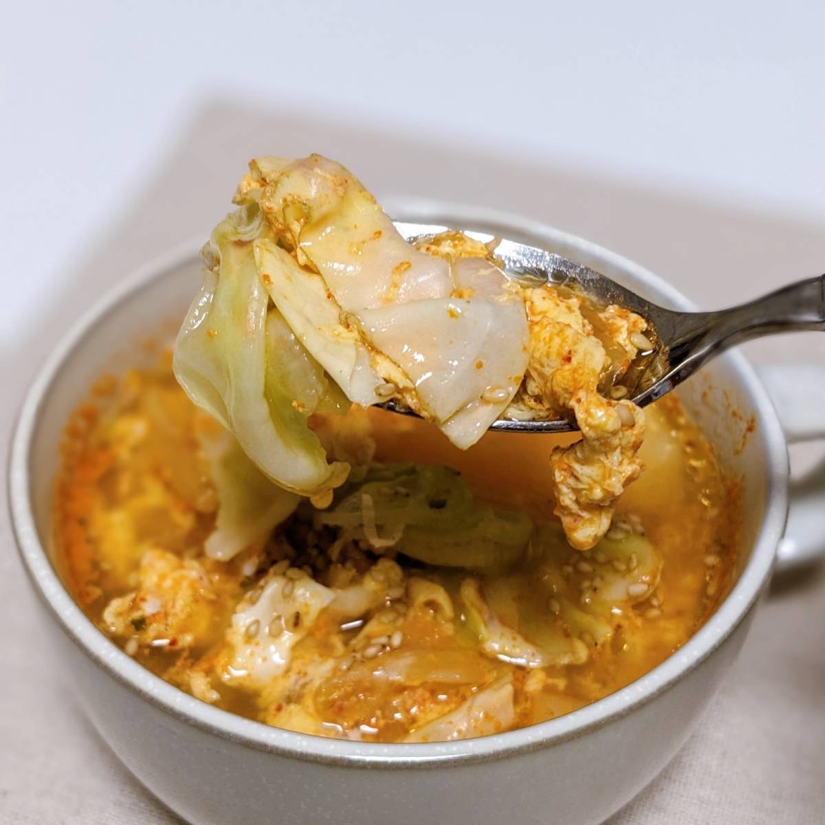 JA全農公式の「たまごとキムチの冷製スープ」のレシピ