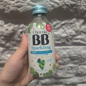 罪悪感なくゴクゴク飲める！従来品より糖質50%オフの炭酸ドリンク