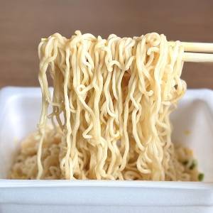 また【ペヤング】がえぐいの出してる。新作が本気でビビるほど旨いよ