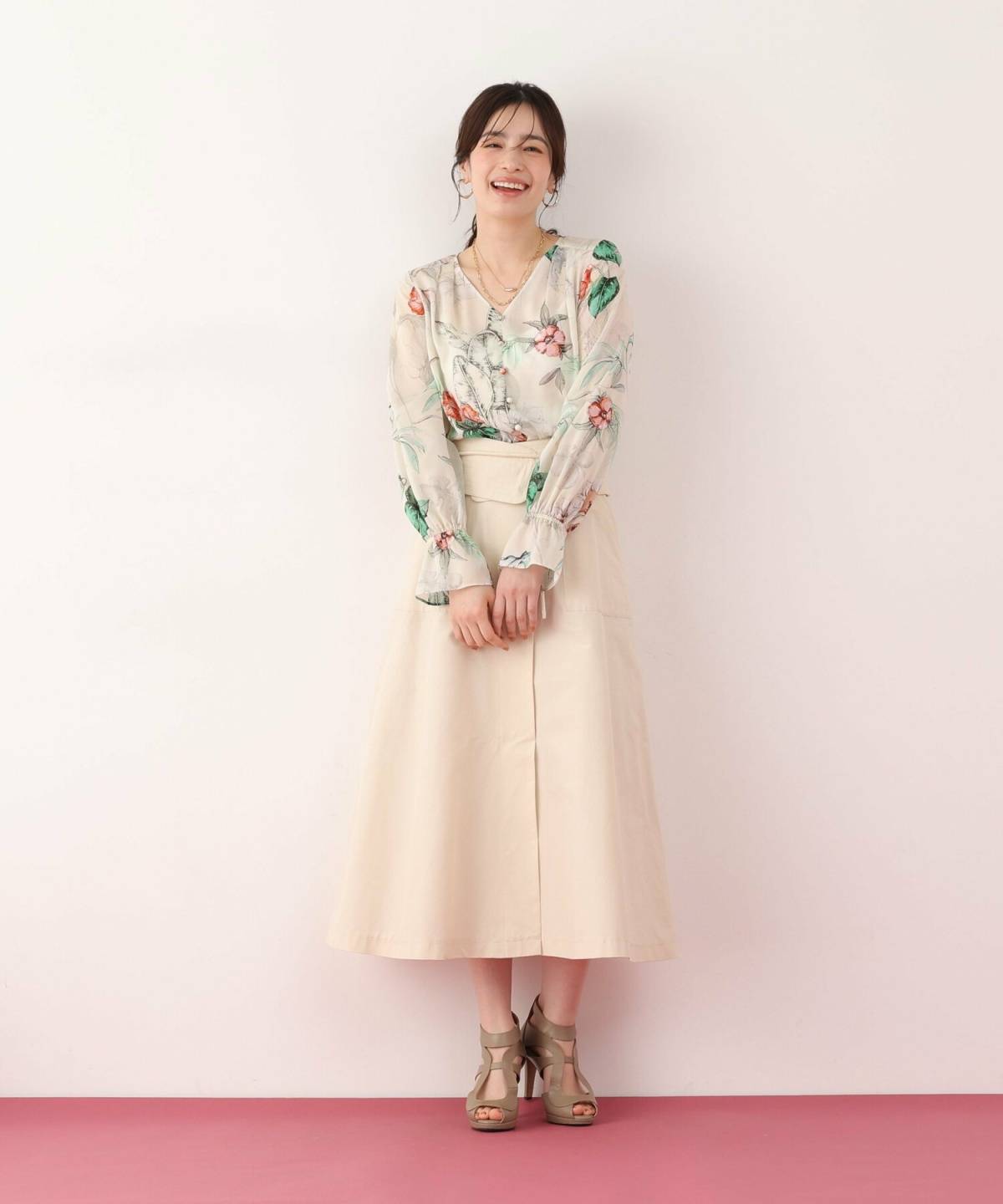 アロハシャツコーデレディース