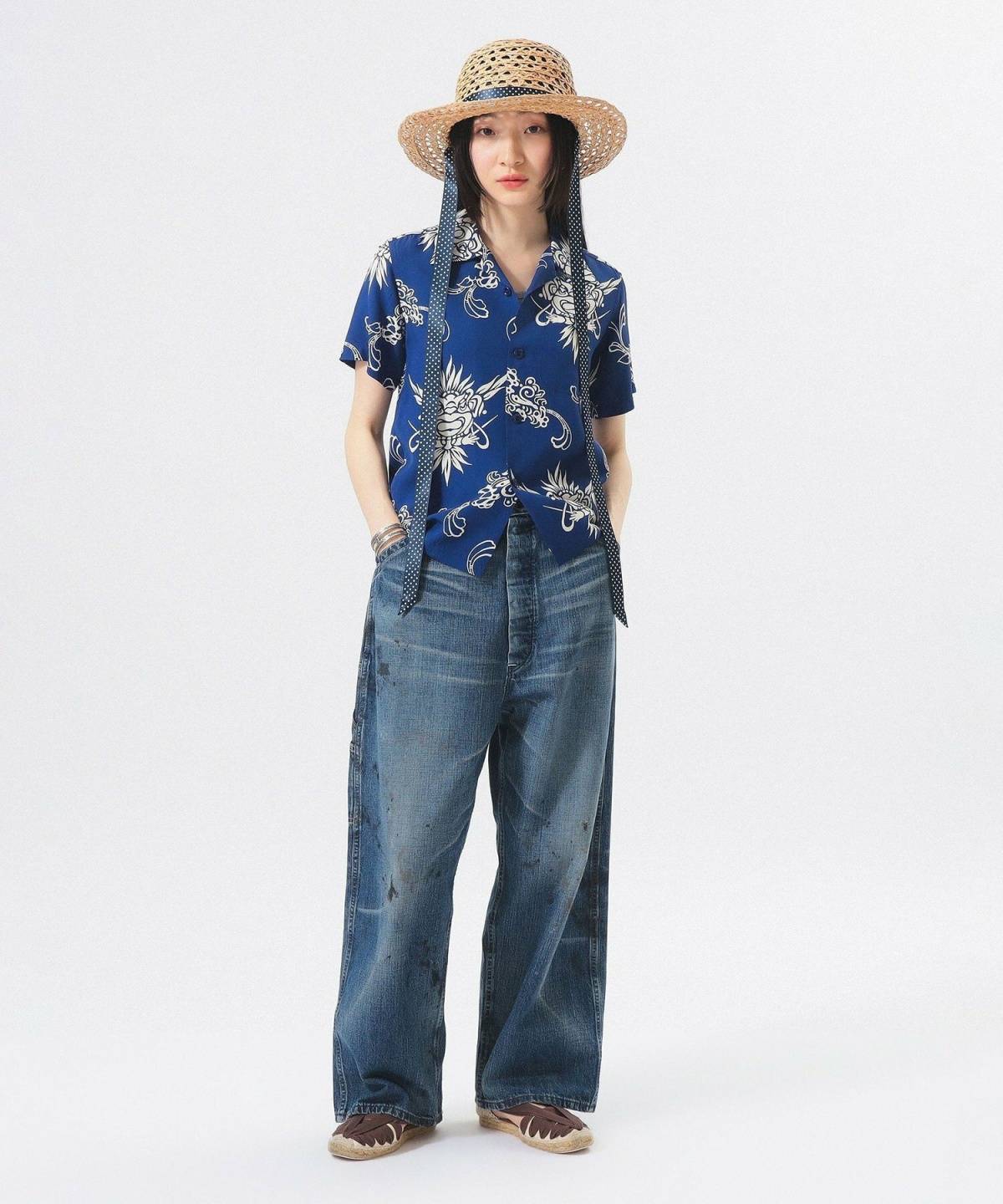 アロハシャツコーデ レディース ハット デニム