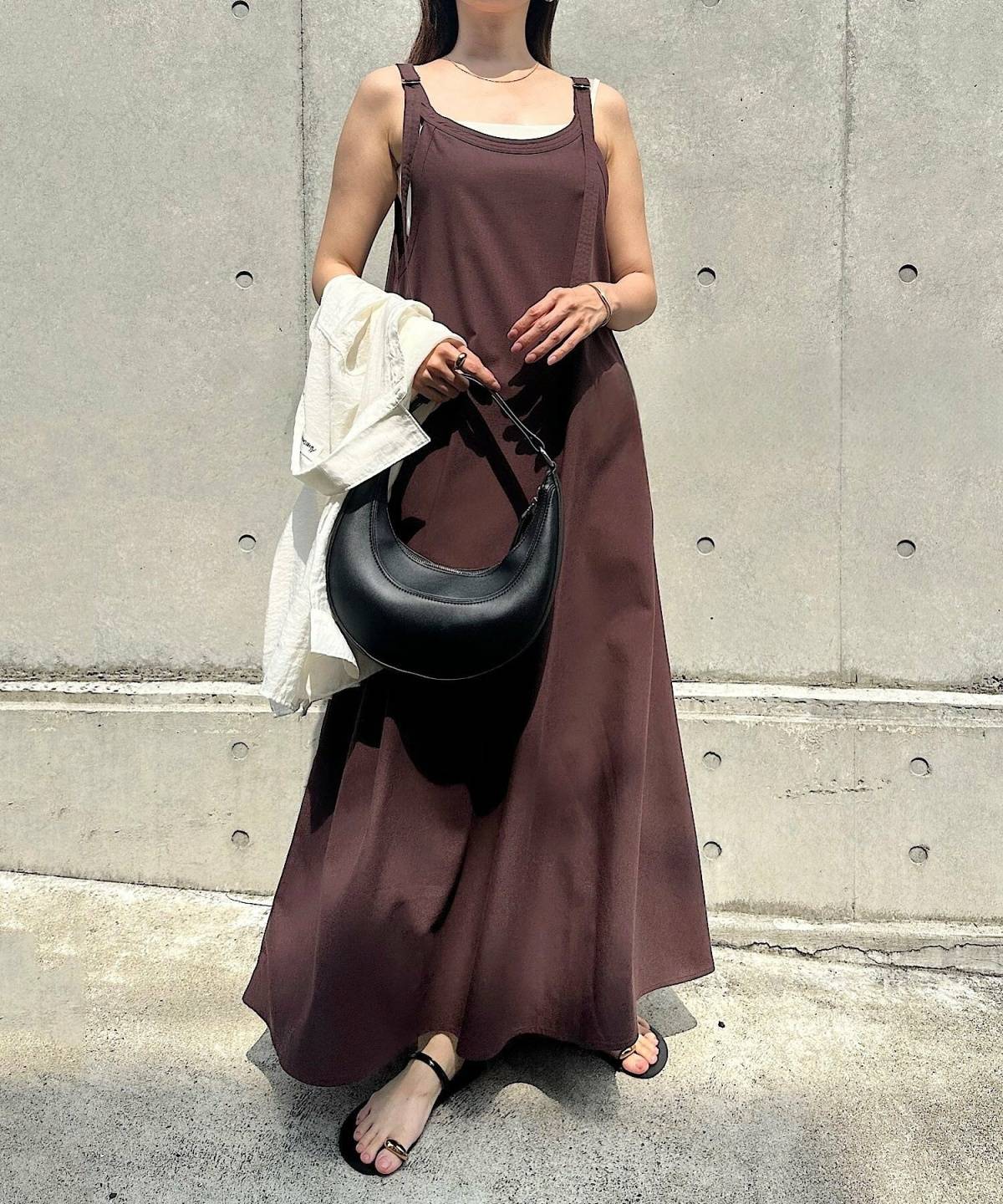 9月の沖縄の服装 ノースリーブワンピースコーデ