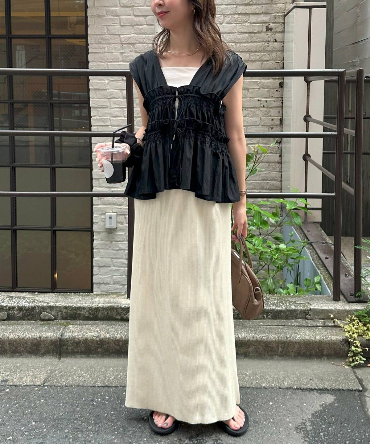 9月の沖縄の服装 モノトーンコーデ