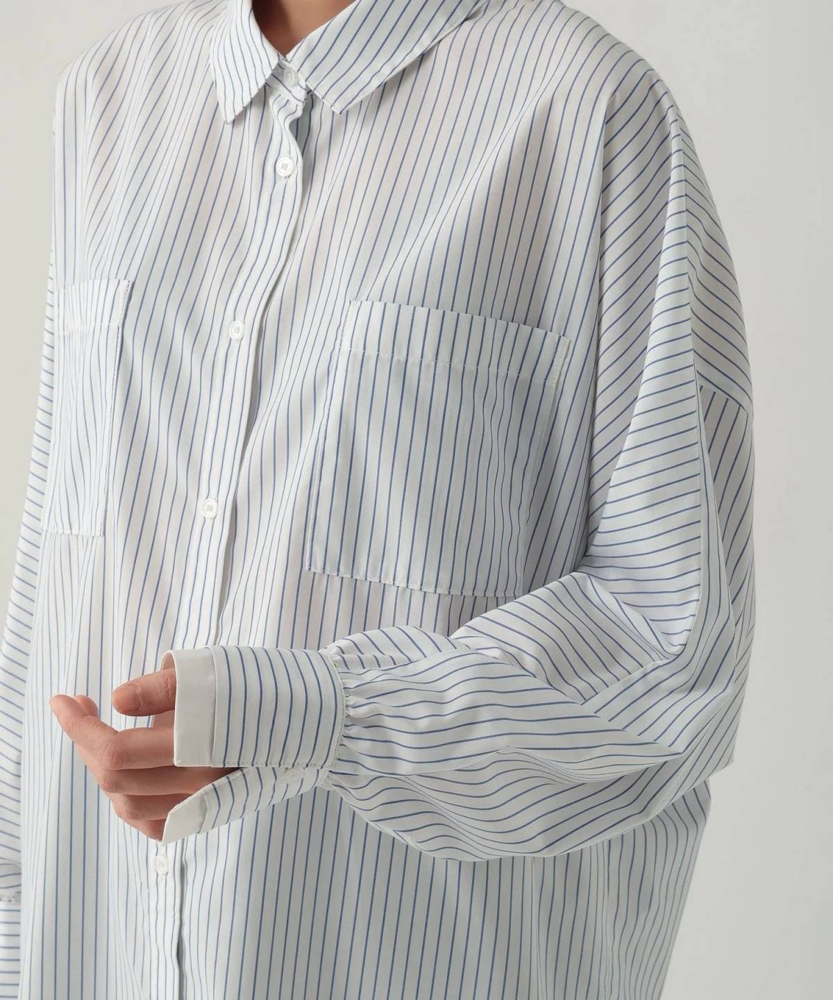 Elura アイロンいらずドルマンシャツ