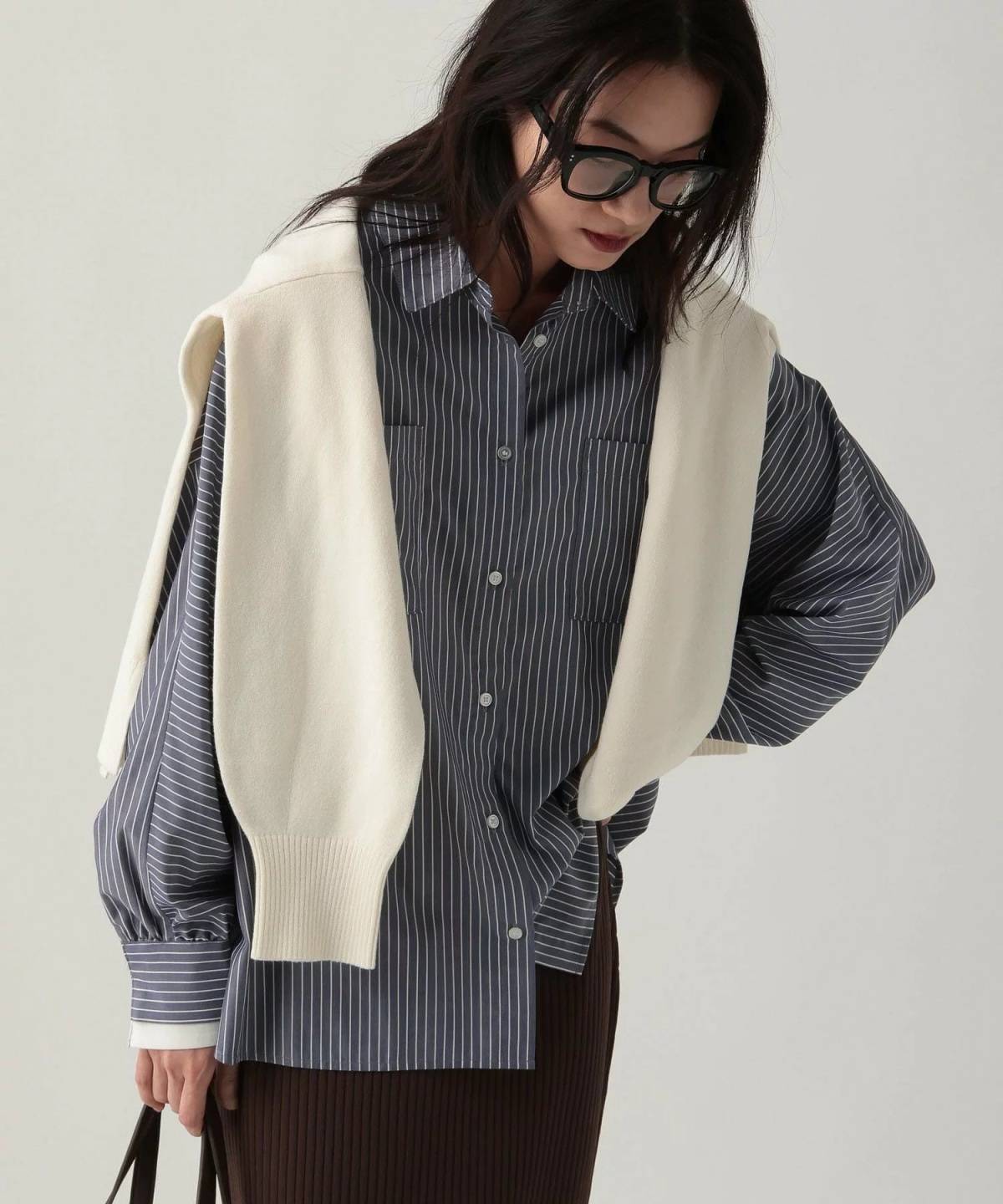 Elura アイロンいらずドルマンシャツ