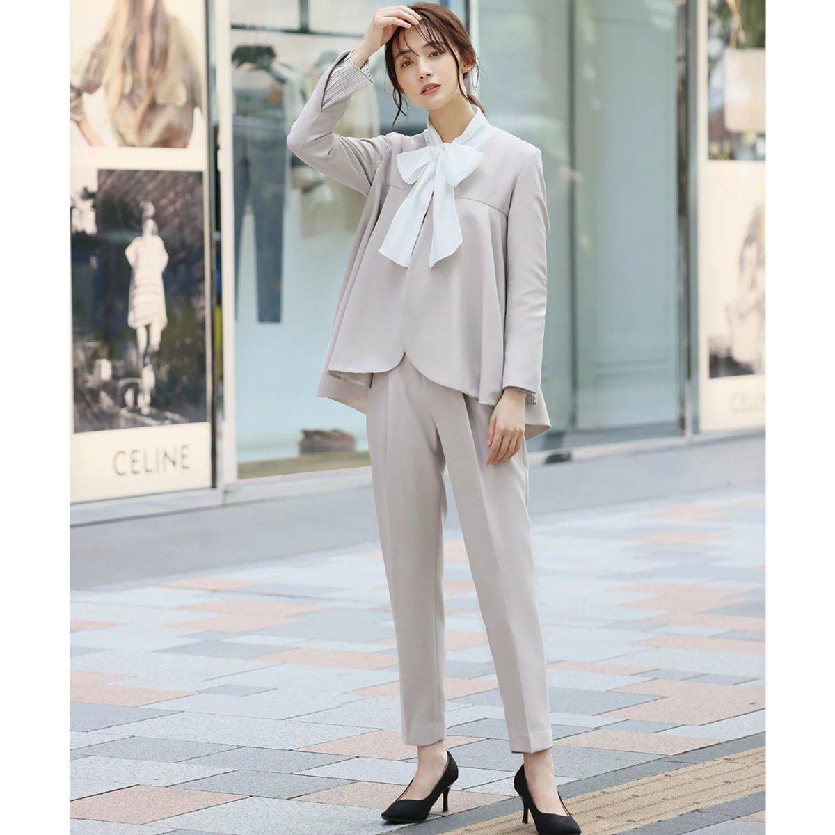 入園式・入学式のママの服装 Flolia フレアジャケット・パンツセットアップセレモニースーツ