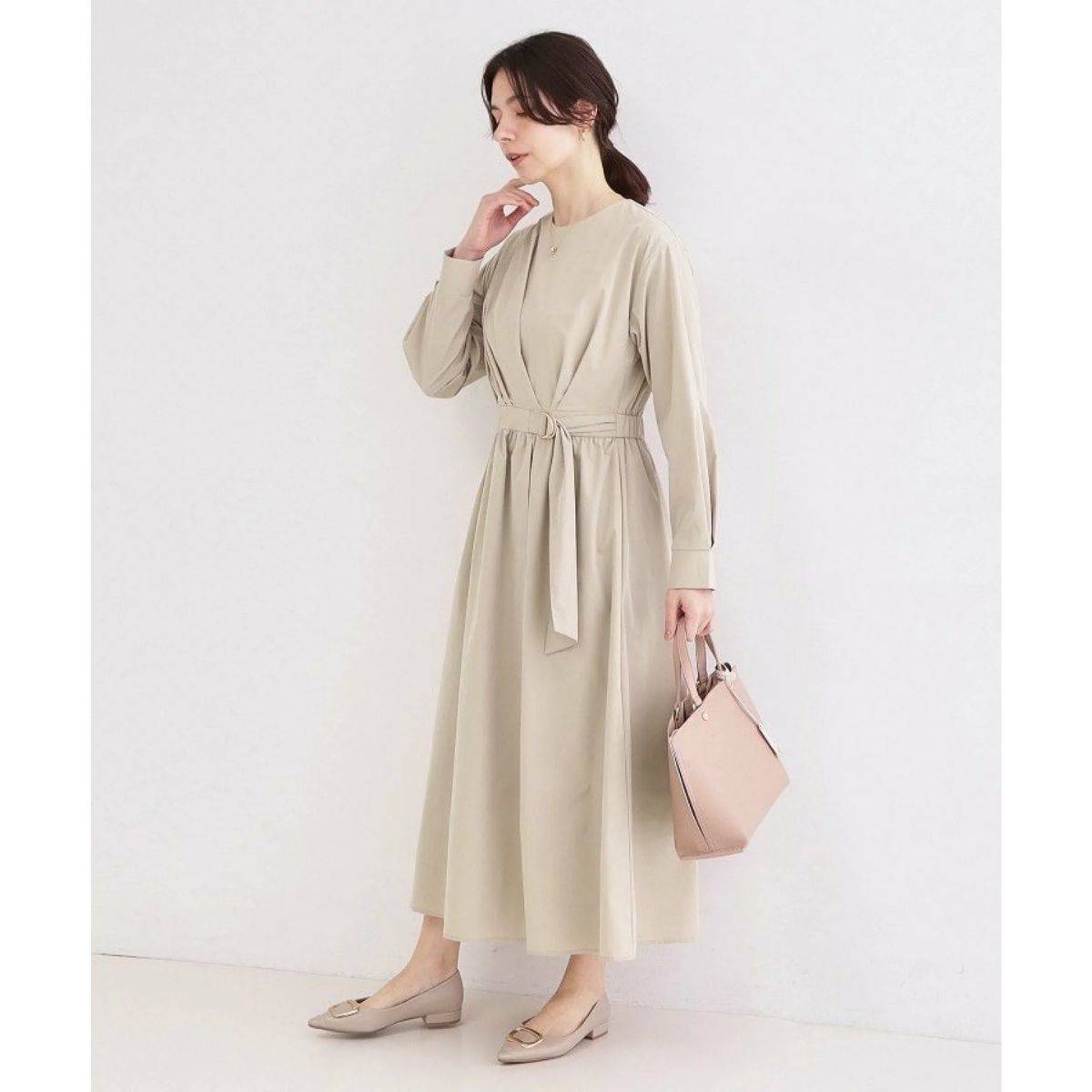 入園式・入学式のママの服装 カシュクール風デザインワンピース