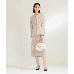  40代ママにおすすめの入学式スーツ 