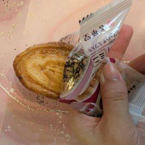 サクサクした食感に手が止まらない♪浜松の定番お菓子「うなぎパイ」