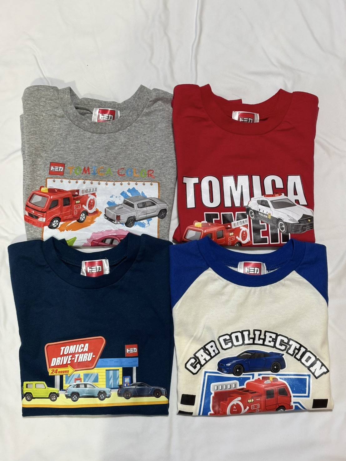 トミカのTシャツ4枚セット