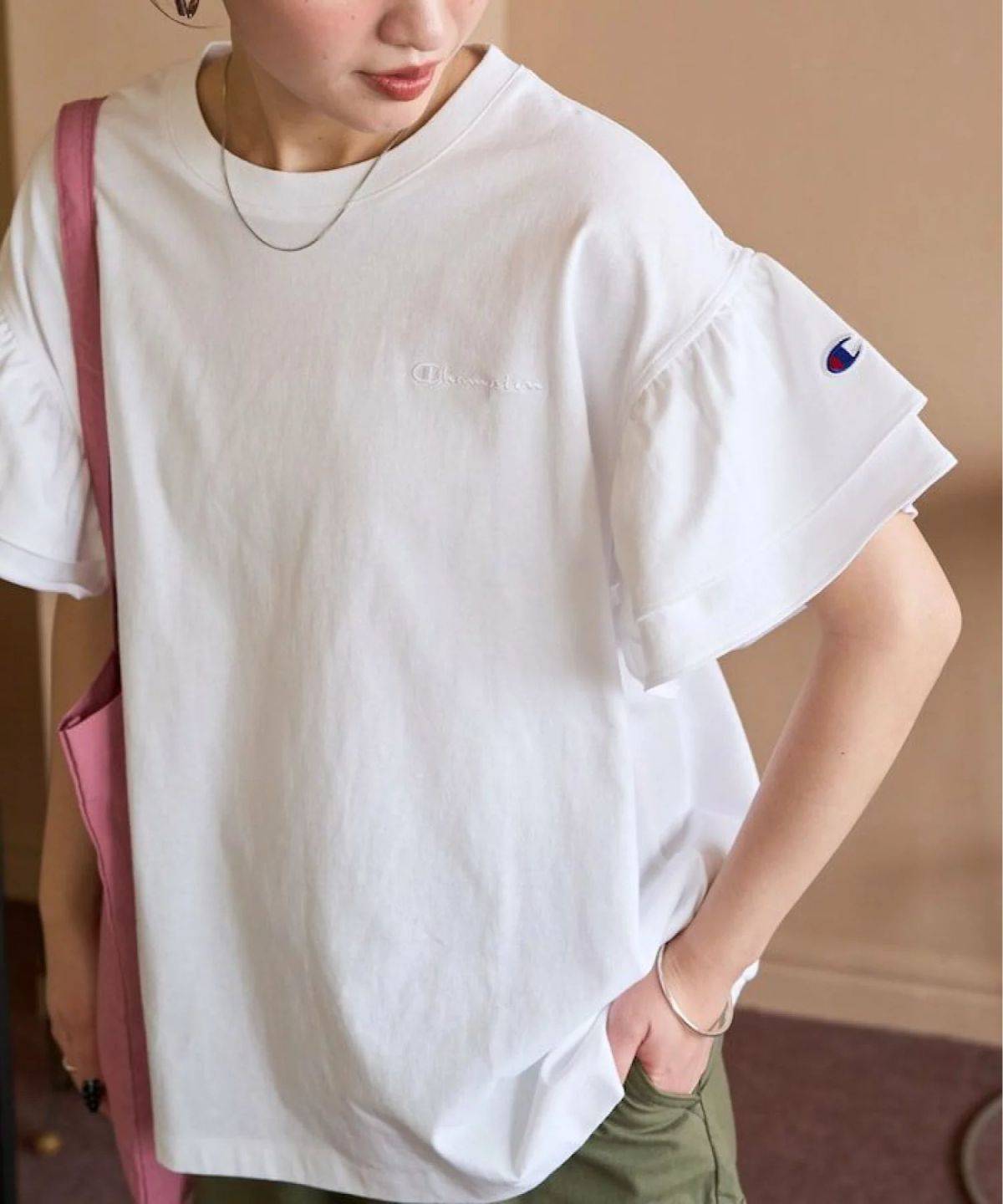 Champion 限定展開 別注フリル袖トップス Champion チャンピオン 限定