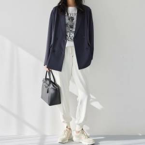 【東京観光】10月におすすめの服装は？気温＆天気にあったコーデ12選