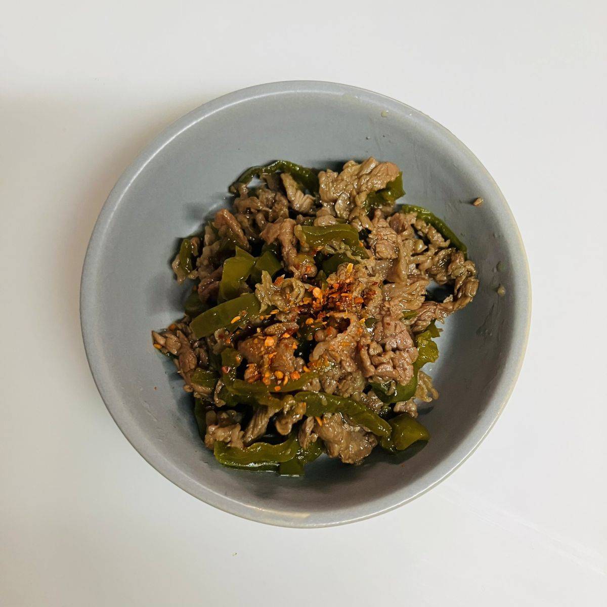 JAグループ公式の「❤　ご飯に合う！　牛筋＆ピーマンの煮物　❤」のレシピ