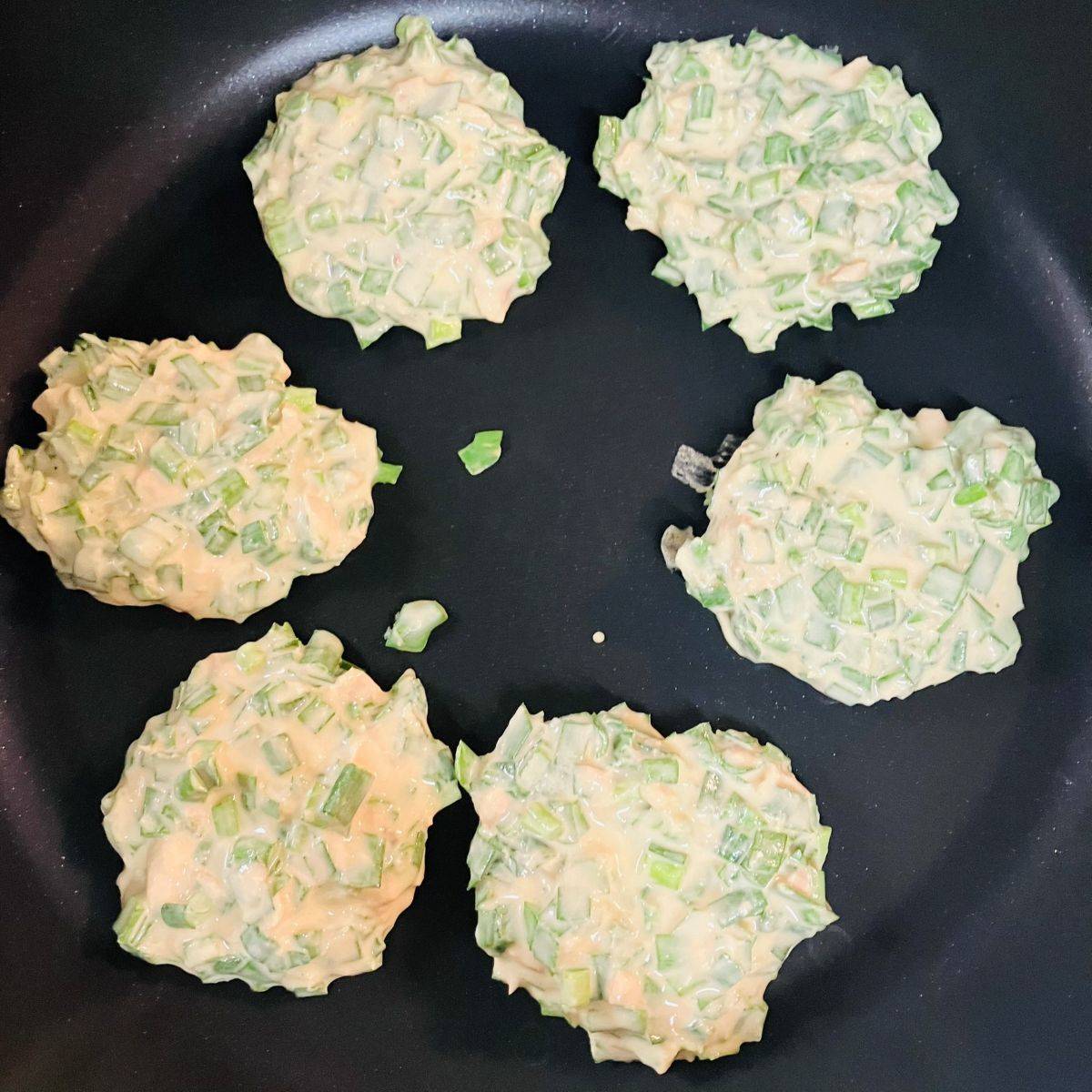 いなば公式の「ツナとニラのチーズおやき」のレシピ