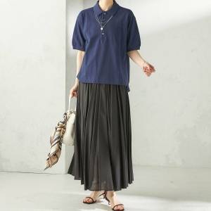 ネイビーのポロシャツで大人っぽさを演出♡お手本レディースコーデ10選