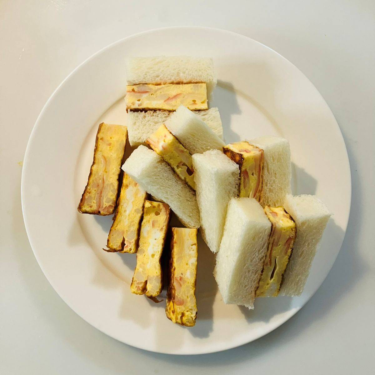 いちまさ公式の「カニかま玉子サンド」のレシピ