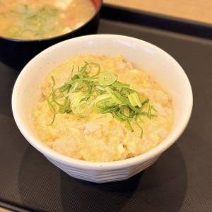 【松屋】で隠れた人気メニューを発見！実際に食べてみたので正直レビューしてみた