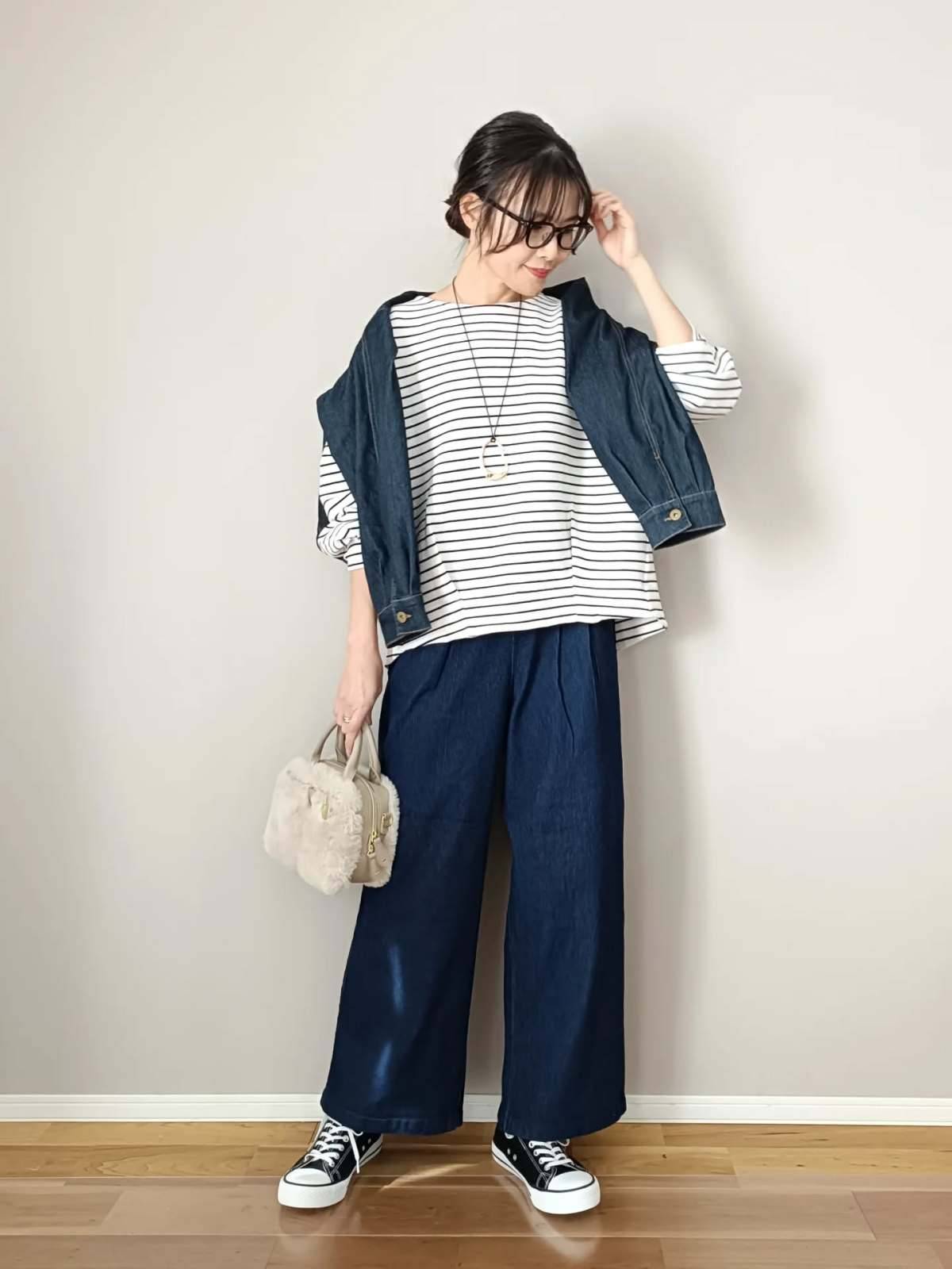 ボーダー柄トップス×デニムジャケット