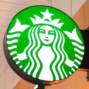 「4/8発売」【スタバ】30周年を記念した新作フラペチーノが発売中！実際に飲んでみた感想