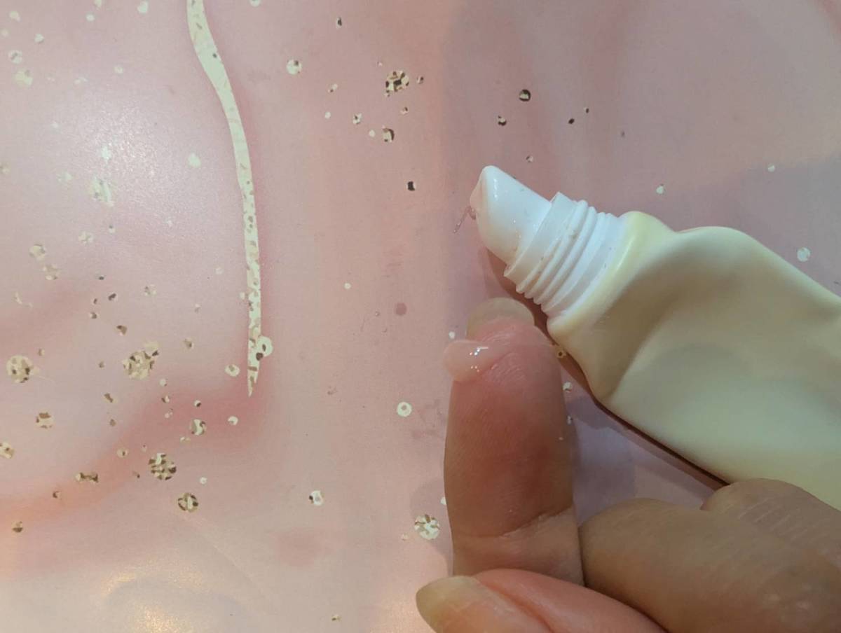 TREATMENT LIP SERUM