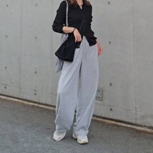 【2026年4月】こう着ると、垢抜ける……。大人のカーディガンコーデ5選