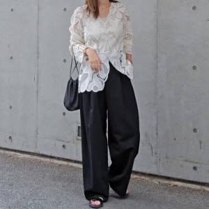 【2026年4月】おばさん感ゼロ……！老け見えしないブラウスコーデ5選