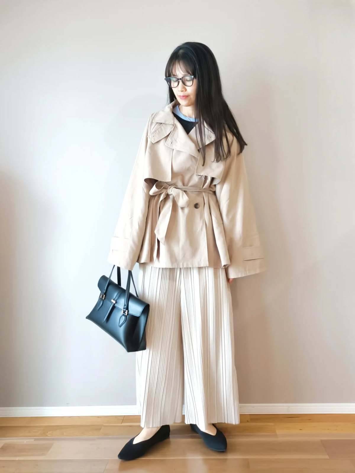 トレンチコート×ワイドパンツ