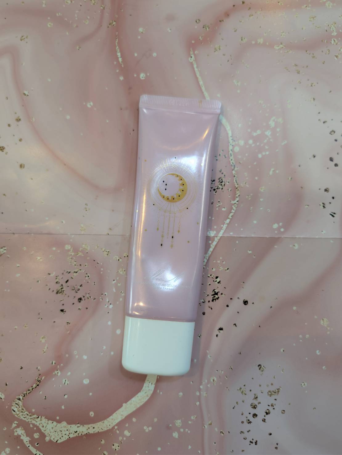 illuN(イリュン) コラーゲンモイスチャーカラーコントロール