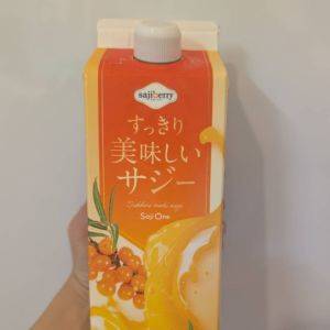 炭酸水で割るのがお気に入り♪すっきり美味しくてゴクゴク飲めるサジー