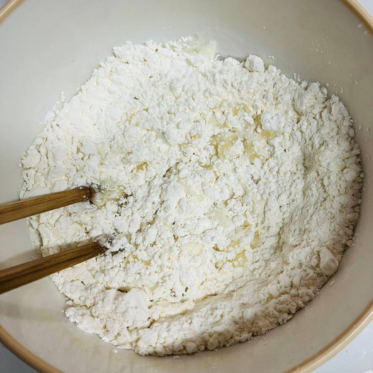 森永公式の「フライパンでクリスピーピザ」のレシピ