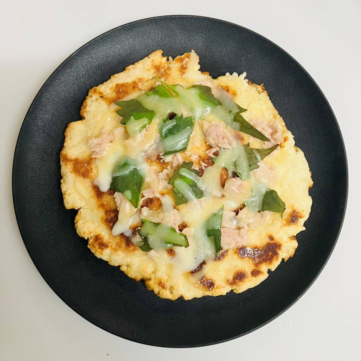 森永公式の「フライパンでクリスピーピザ」のレシピ