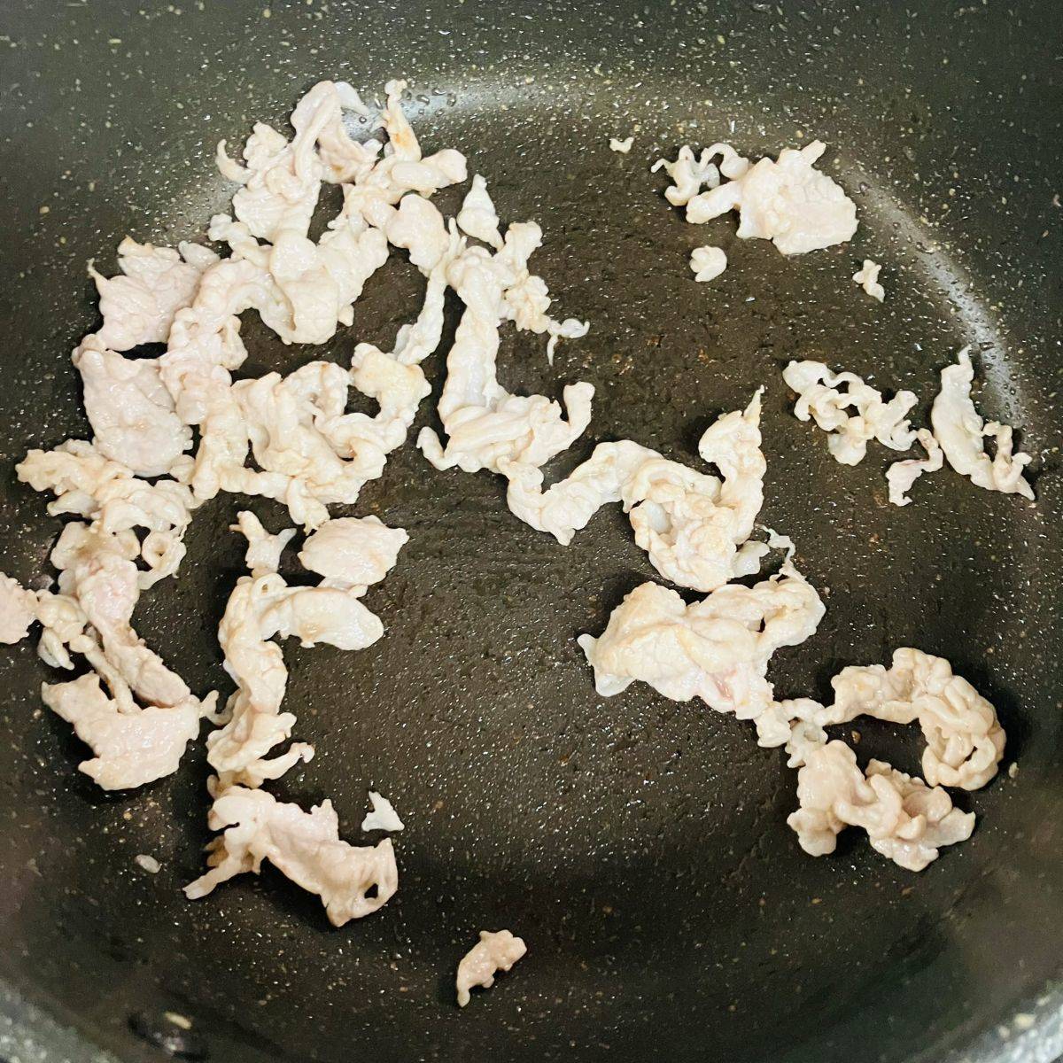 JAグループ公式の「さっぱり！ゴボウと豚肉とえのきの炒め物」のレシピ