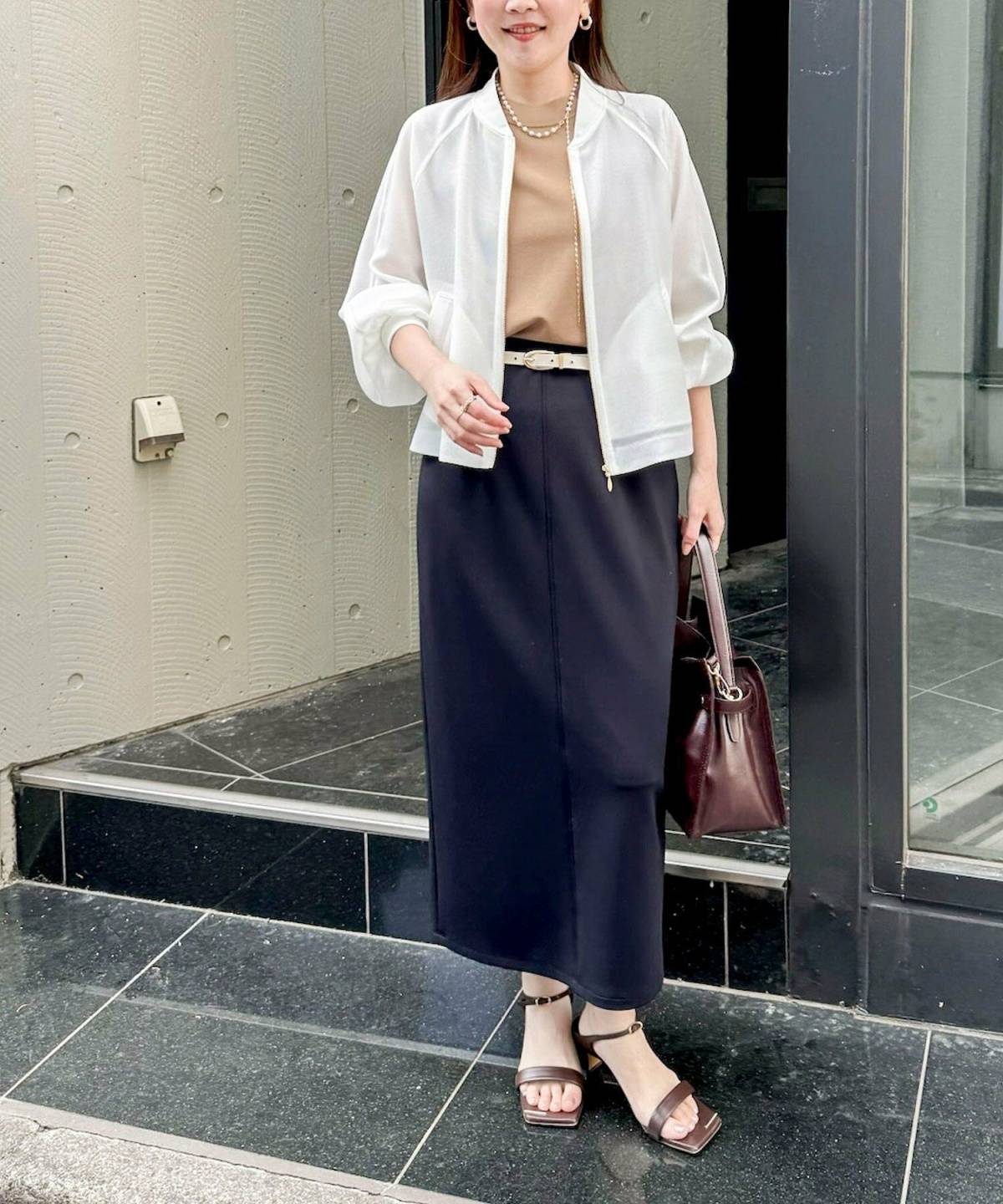 9月の京都の服装 軽めの羽織×タイトスカートコーデ