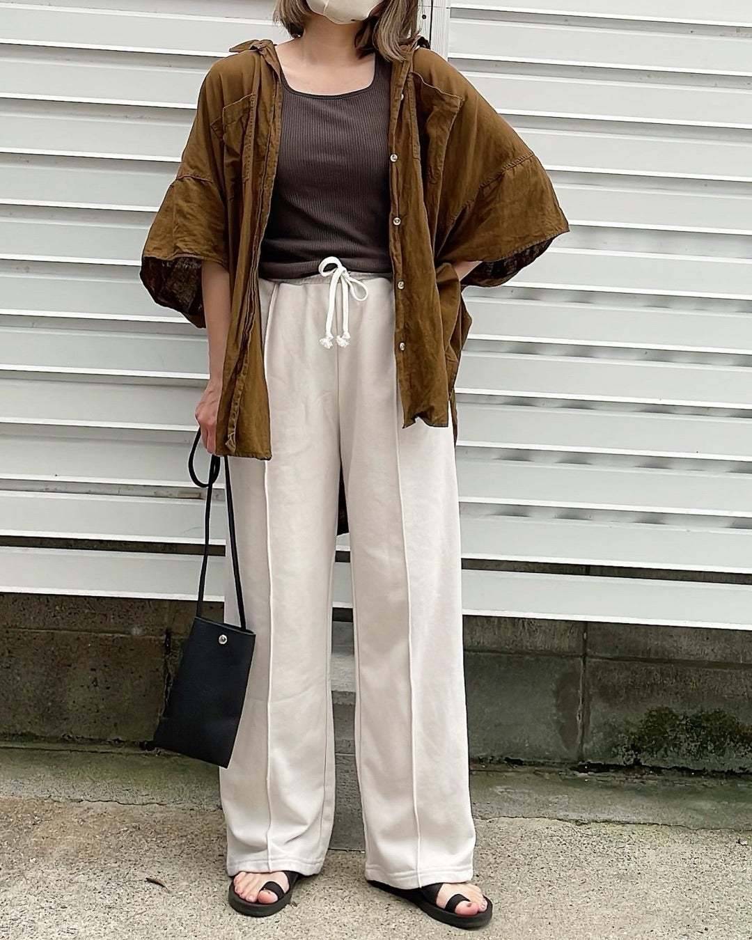 ブラウン×白の色合わせが◎