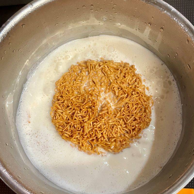 チキンラーメン公式の「ミルチキ」のレシピ