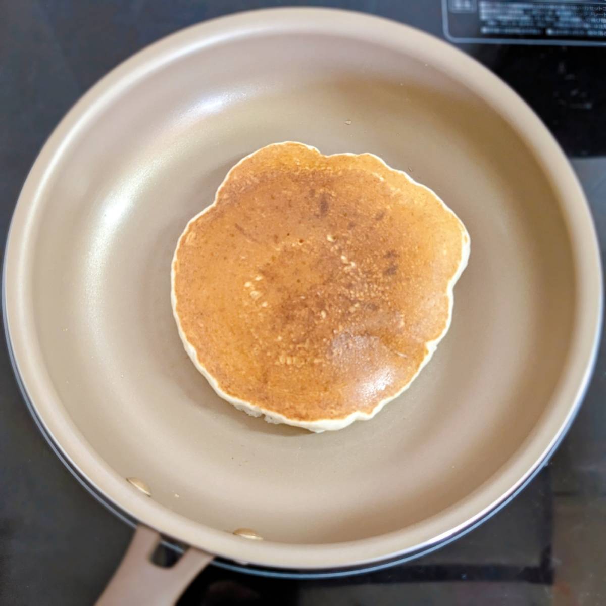 森永公式の「アーモンドミルクで！アーモンドホットケーキ」のレシピ