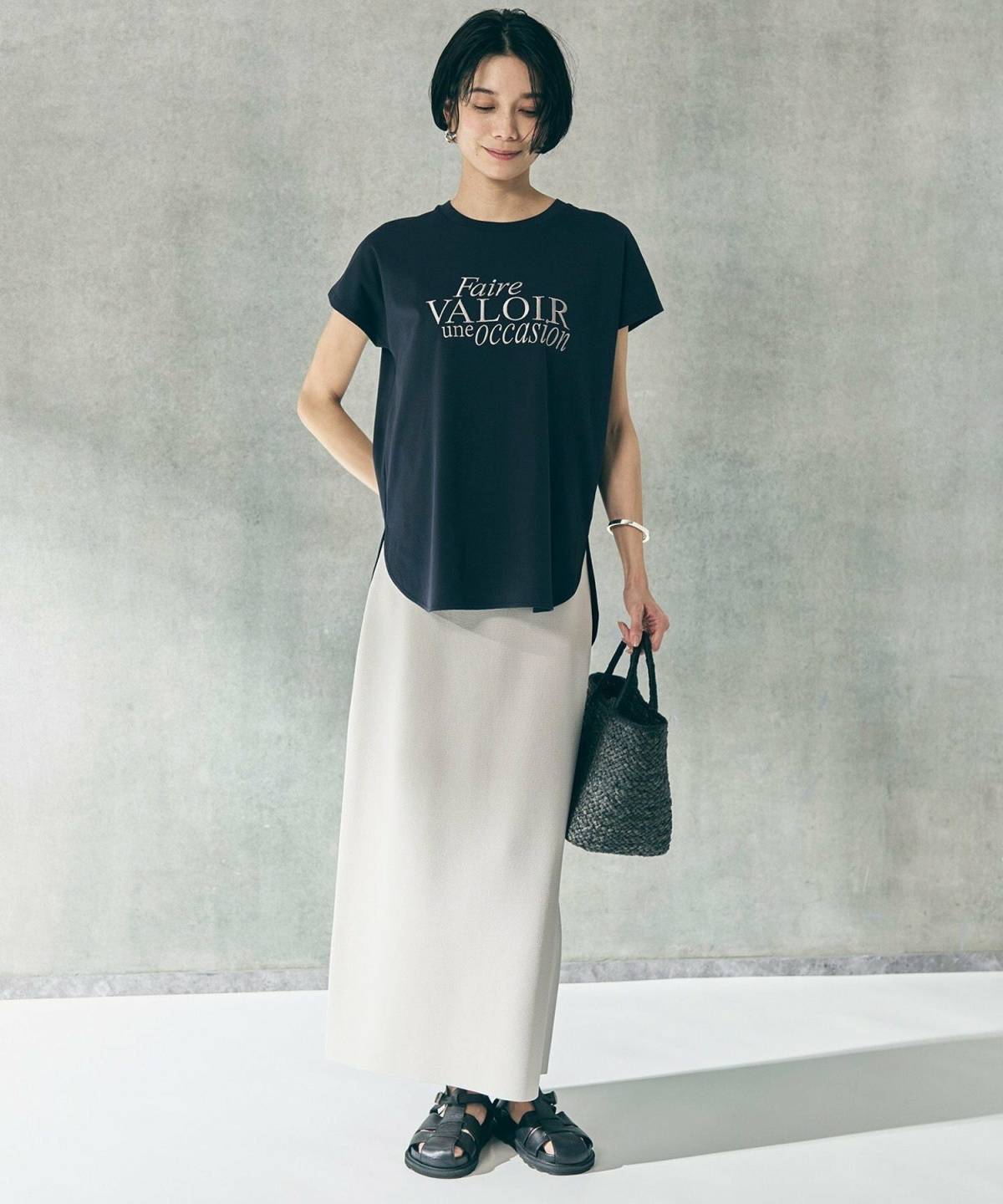 夏のラグビー観戦 女性の服装 ロゴT×スカートコーデ