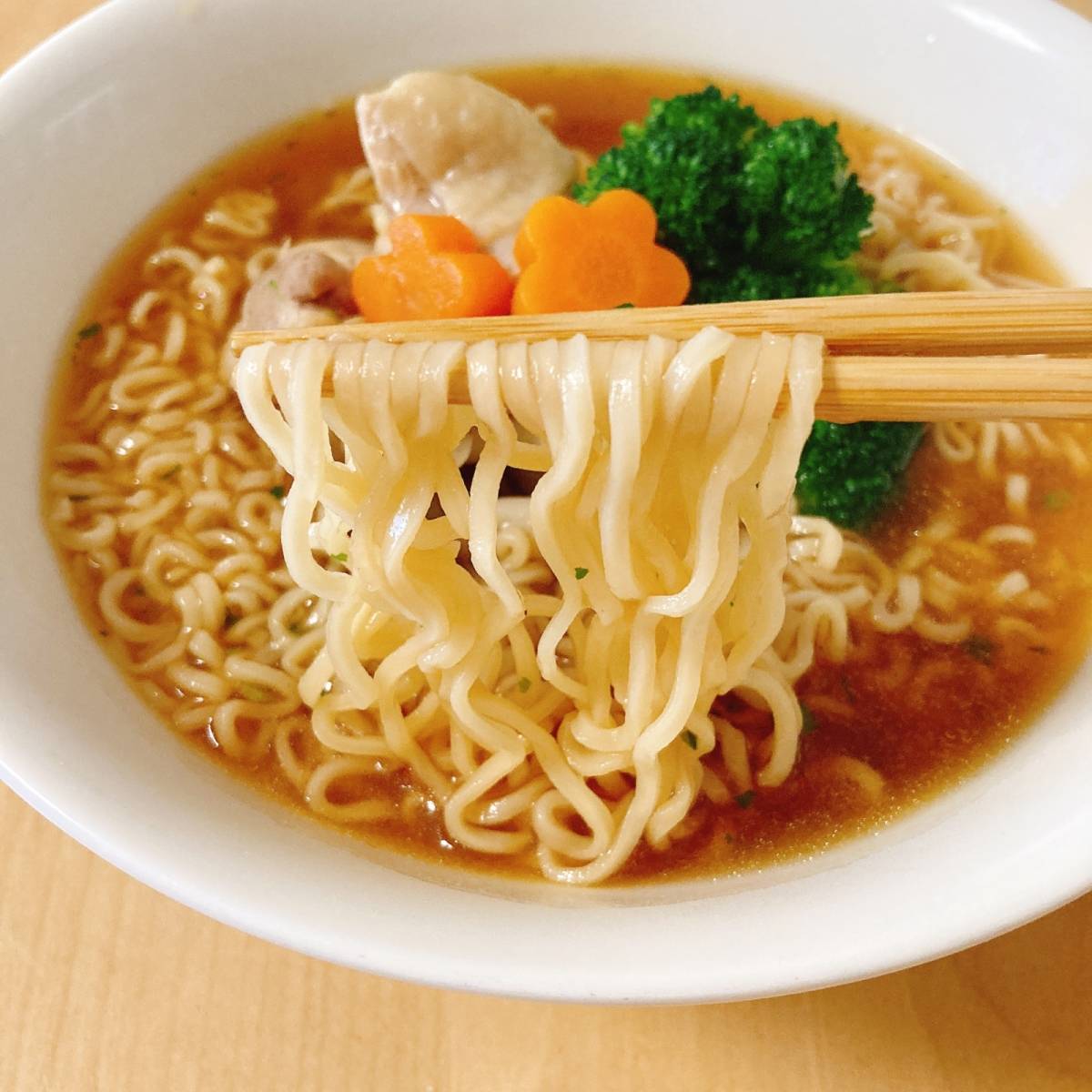 サッポロ一番公式の「【イシカワ一番】治部煮風しょうゆラーメン」のレシピ