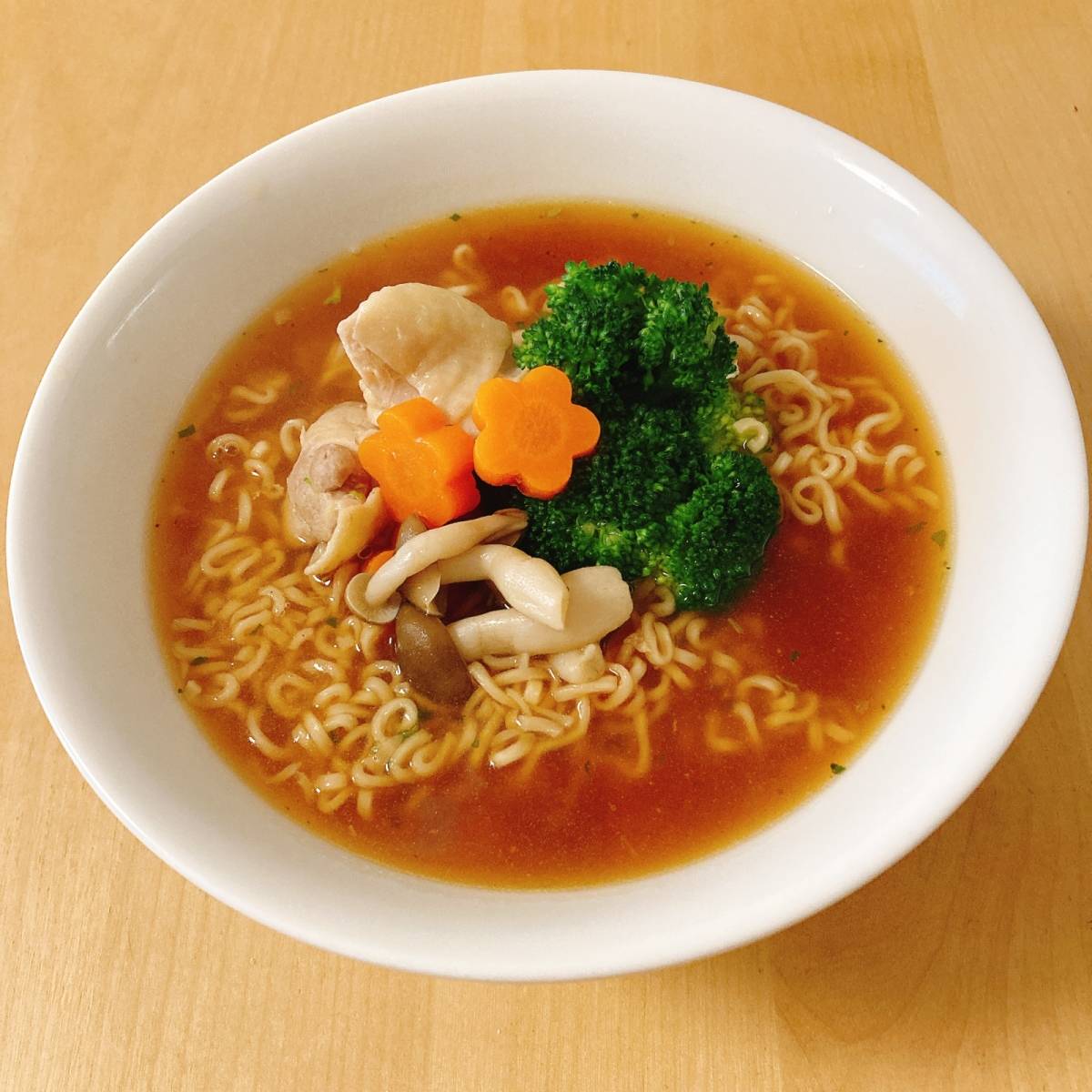 サッポロ一番公式の「【イシカワ一番】治部煮風しょうゆラーメン」のレシピ