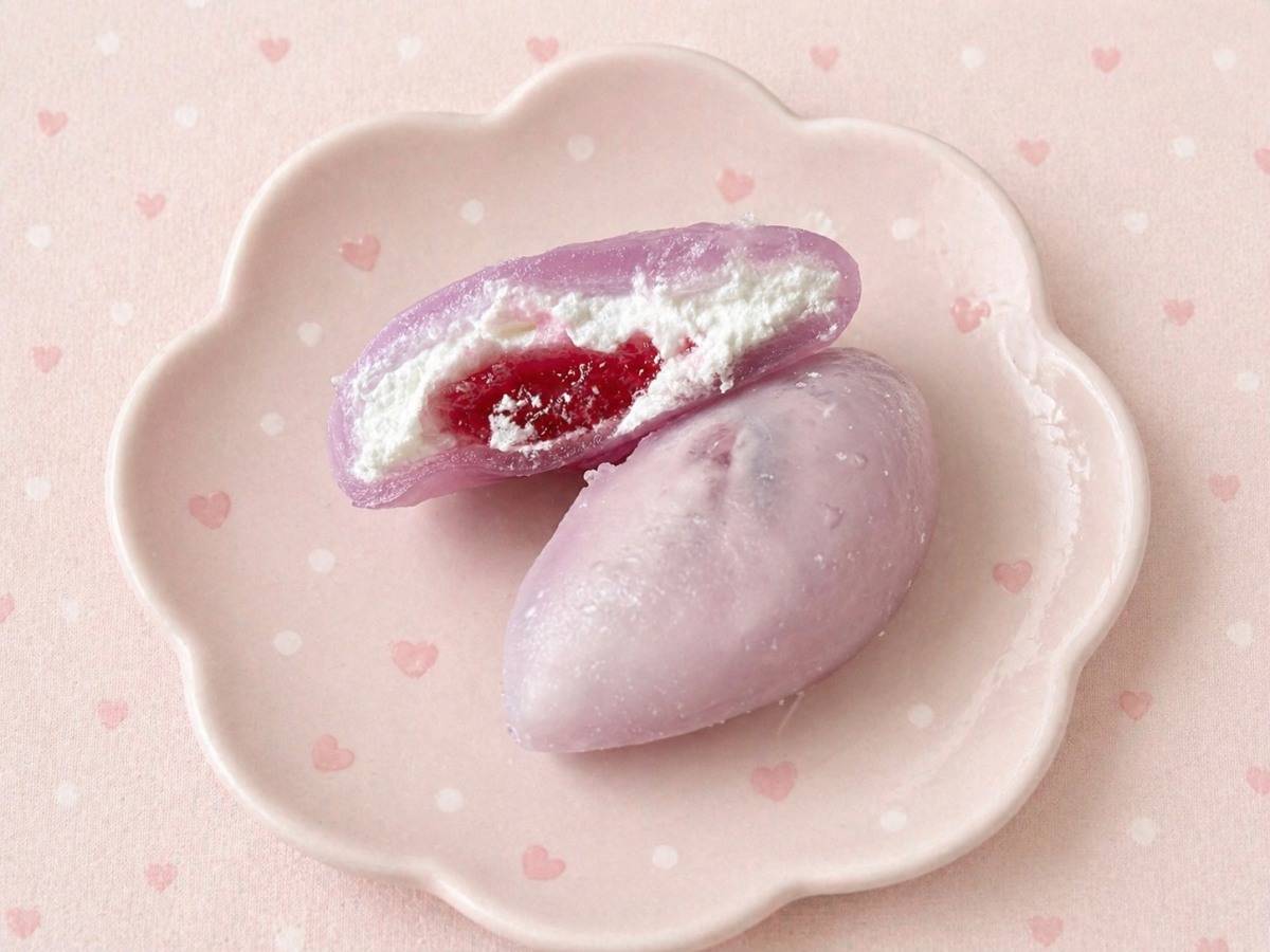わらび餅 ぶどうソース＆ミルクホイップ