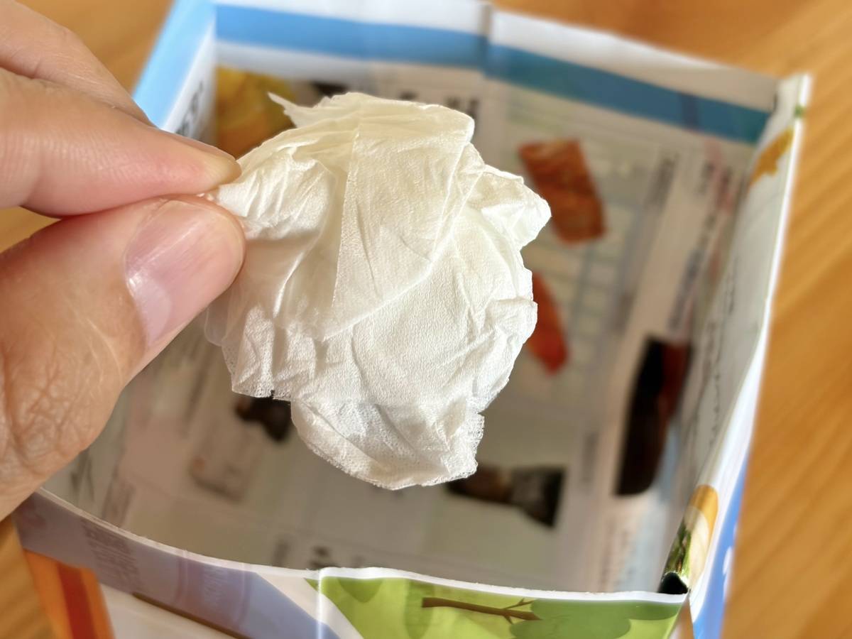 新聞紙 くずかご