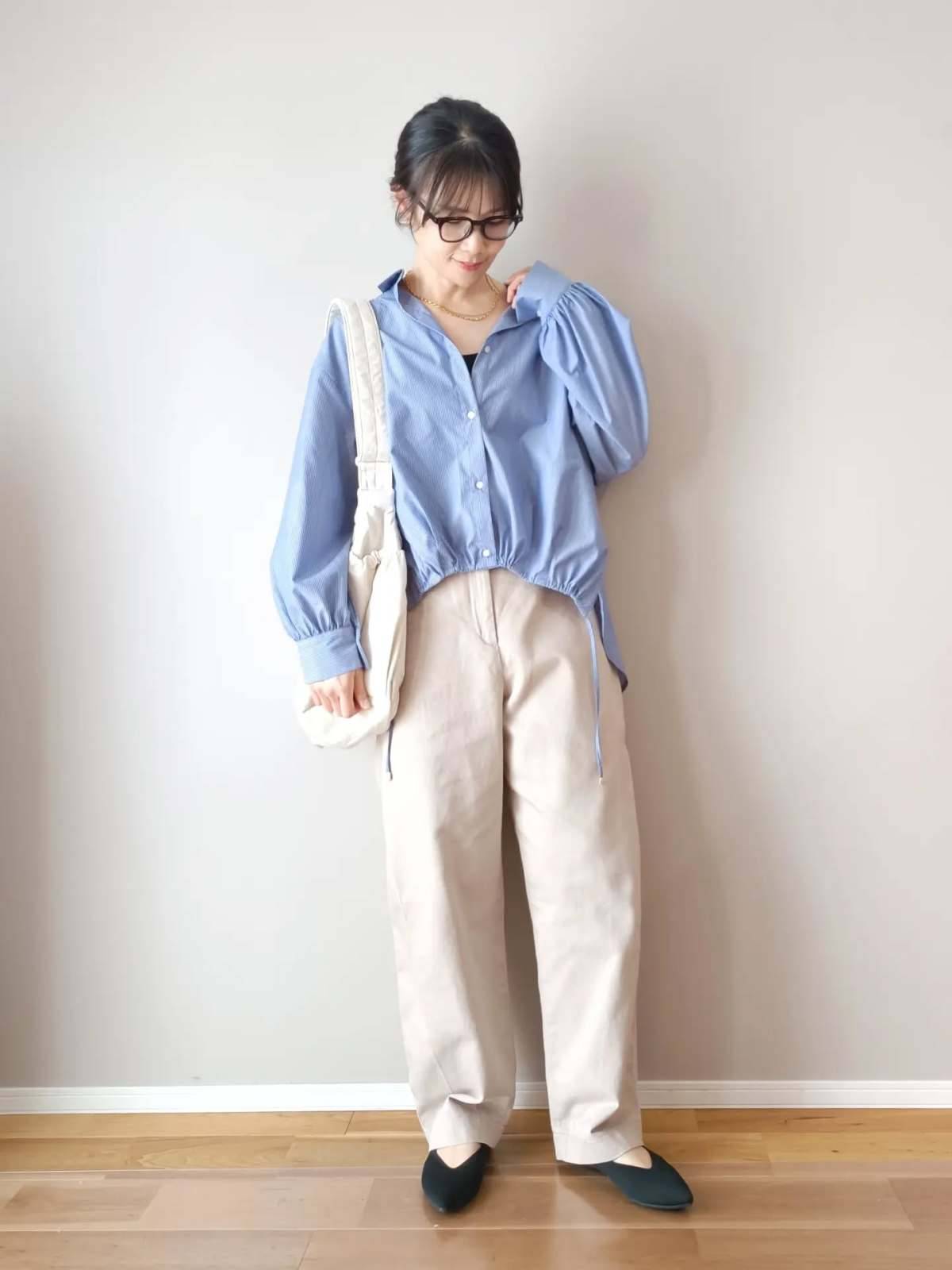 ドロストできるシャツを選ぶと◎