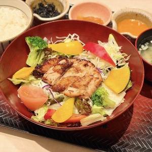 【大戸屋】本気で美味しいと噂の人気商品を食べて正直レビューしてみた！リピートしたくなるよ