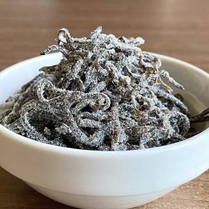 もはや週5で食べてます。切って炒めるだけの「塩こんぶ」の簡単レシピ