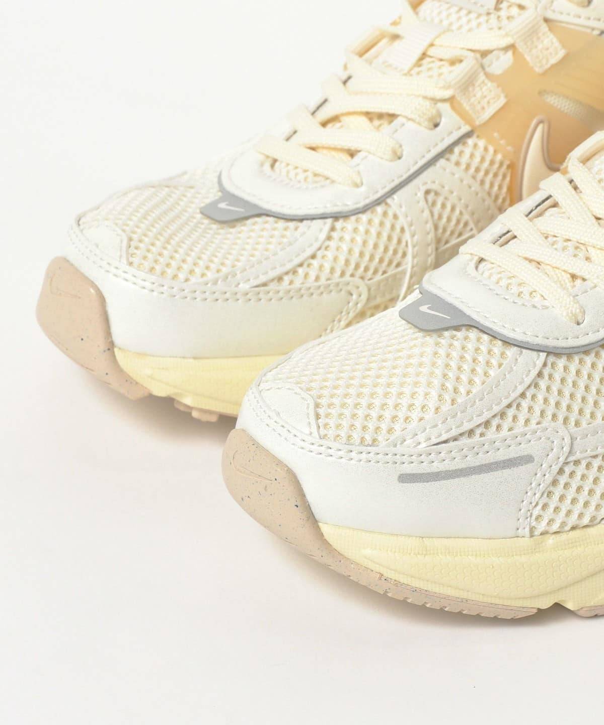 NIKE / V2K ラン
