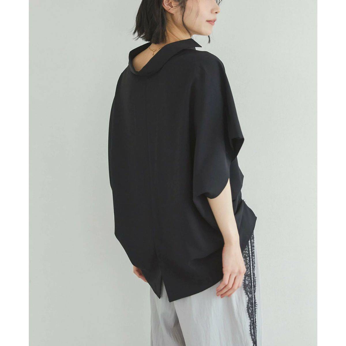骨格ナチュラルにおすすめのシャツ ドルマンシャツ